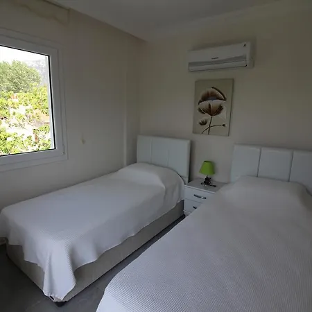 Serpil Villa